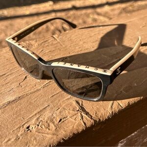 CHANEL Two-Tone Black and Cream Sunglasses